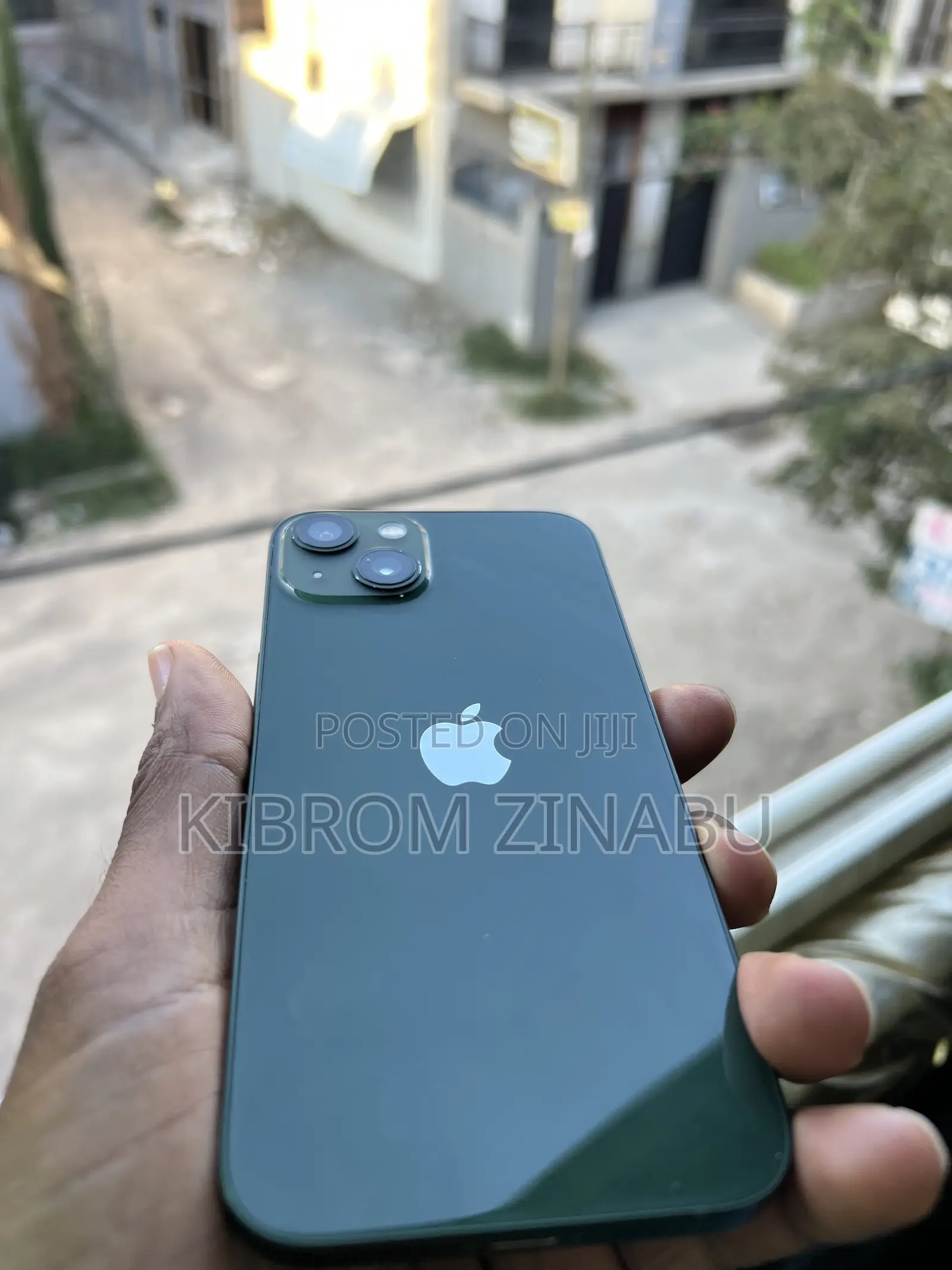 Apple iPhone 13 256 GB Green