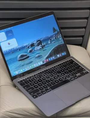 New Laptop Apple MacBook Air 2020 M1 16GB SSD 512GB