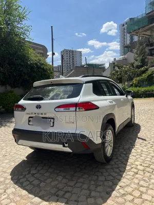 Toyota Corolla Cross 2023 White