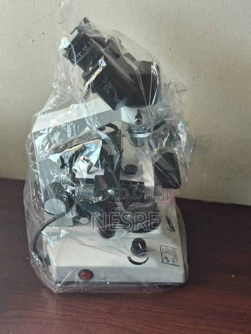 Microscope