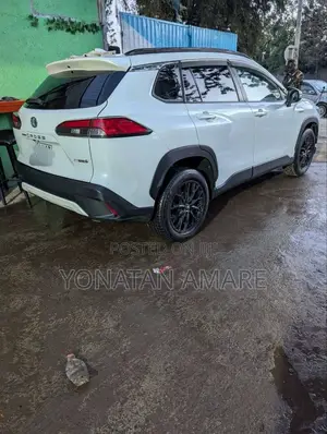 Toyota Corolla Cross 2023 White