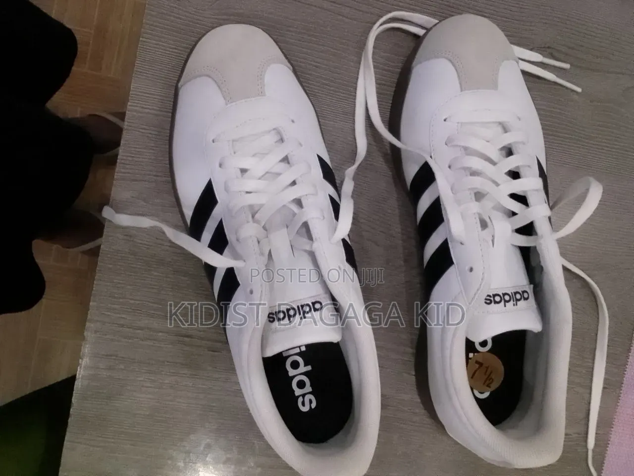 Addidas VL Court