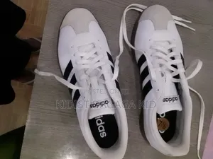 Addidas VL Court