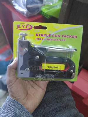 Heavy-Duty Staple Tacker (4-14mm Staples)