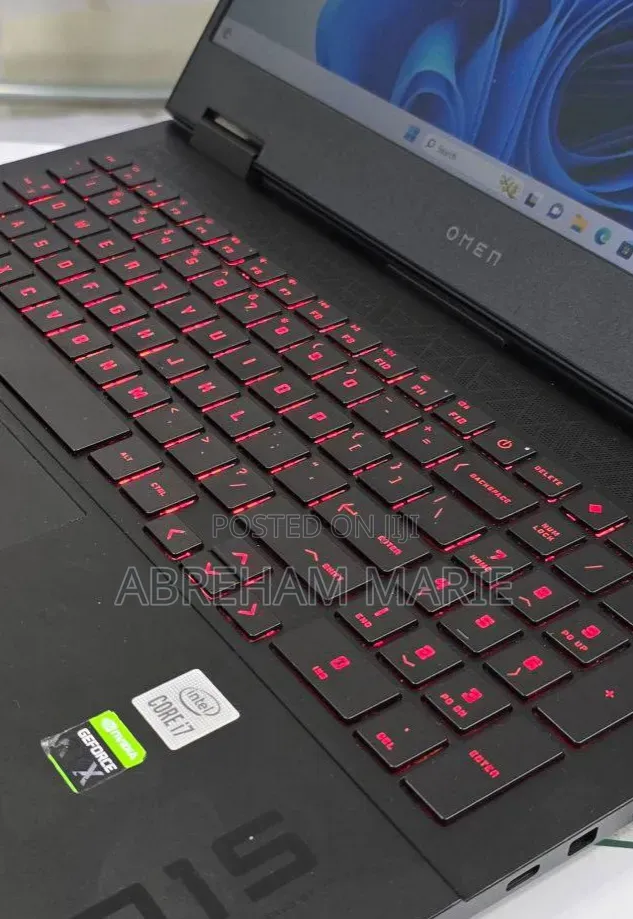 New Laptop HP Omen 15 16GB Intel Core i7 SSD 512GB