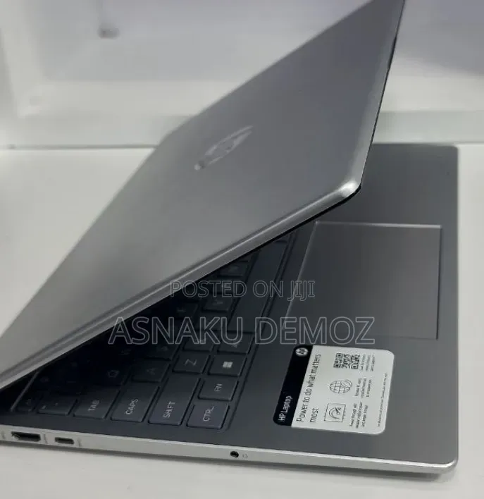 New Laptop HP Stream Notebook 16GB Intel Core i7 SSD 512GB