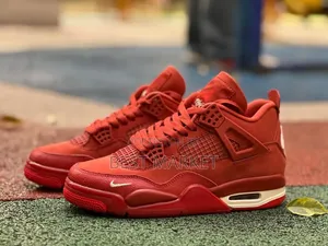 Nike Air Jordan 4 Retro