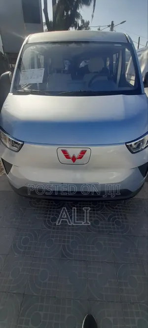 New Wuling Hongguang S 2025 Blue