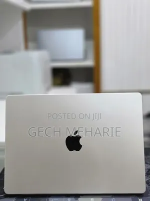 New Laptop Apple MacBook Pro 2024 M4 Pro 24GB Apple M4 Pro SSD 512GB