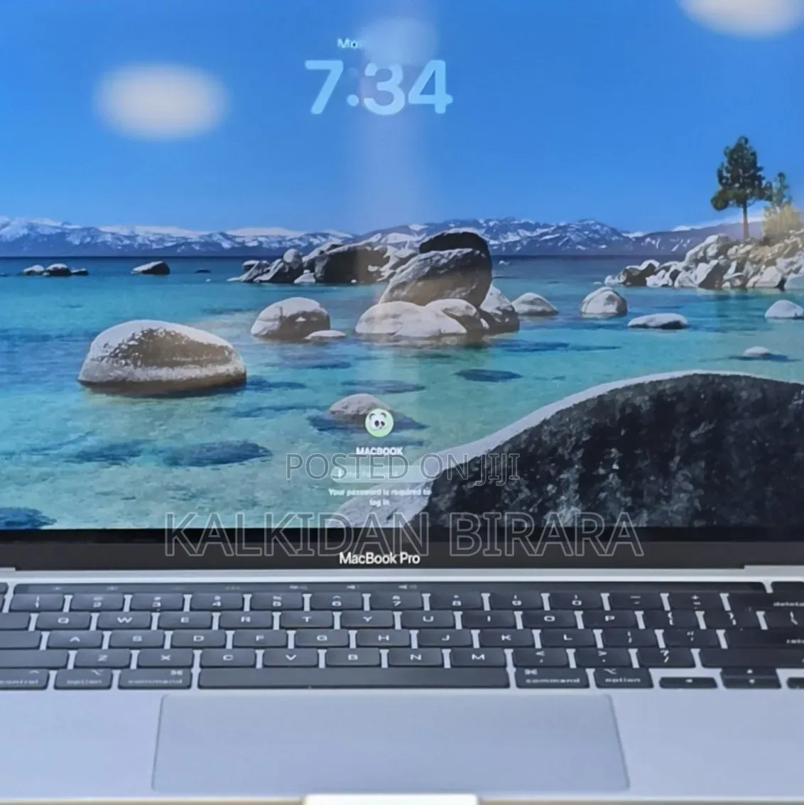 New Laptop Apple MacBook Pro 2020 32GB Intel Core i7 SSD 512GB