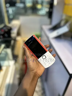 New Nokia 5710 XpressAudio