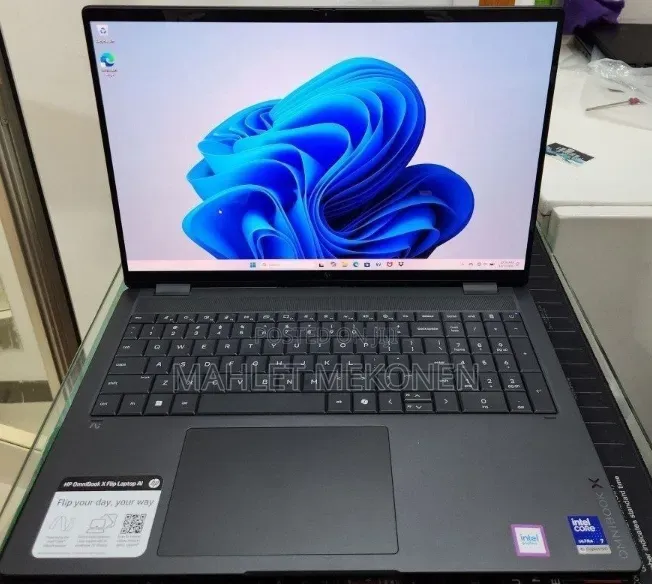 New Laptop HP OmniBook 5 16" 16GB Intel Core Ultra 7 SSD 1T
