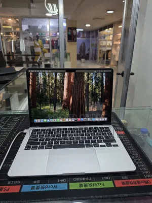 New Laptop Apple MacBook Air 2025 M4 16GB Apple M4 SSD 256GB