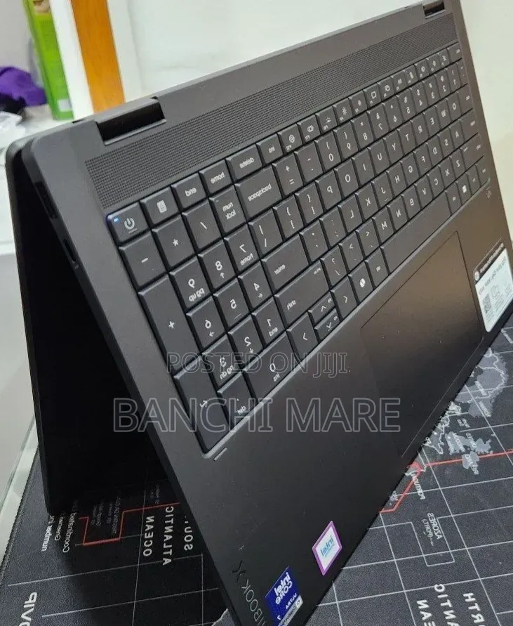 New Laptop HP OmniBook X Flip 16" 16GB Intel Core Ultra 7 SSD 1T