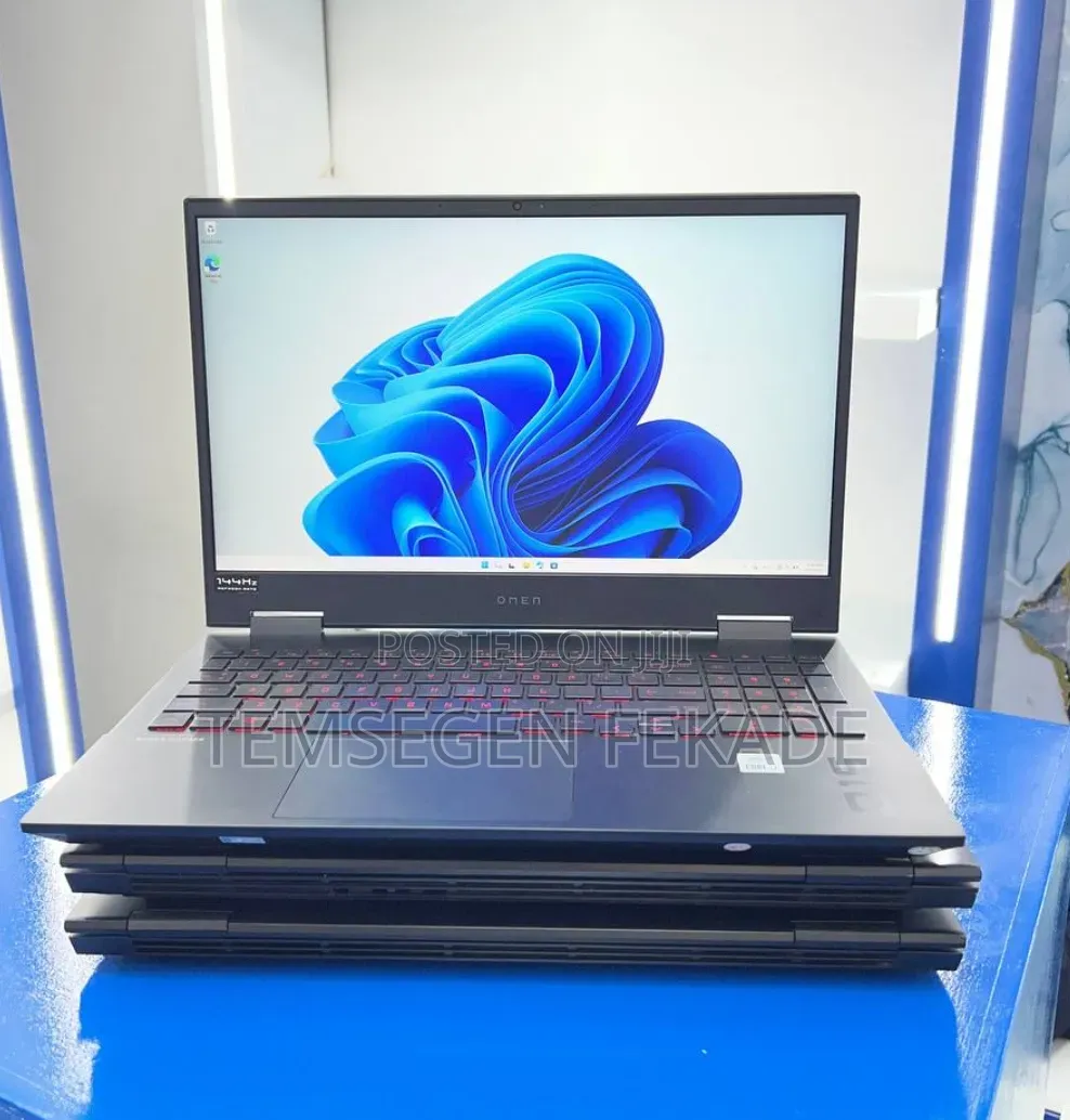 New Laptop HP Omen 15 16GB Intel Core i7 SSD 512GB
