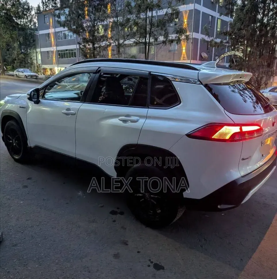 New Toyota Corolla Hybrid 2023