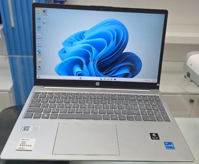 New Laptop HP Stream Notebook 16GB Intel Core i5 SSD 1T