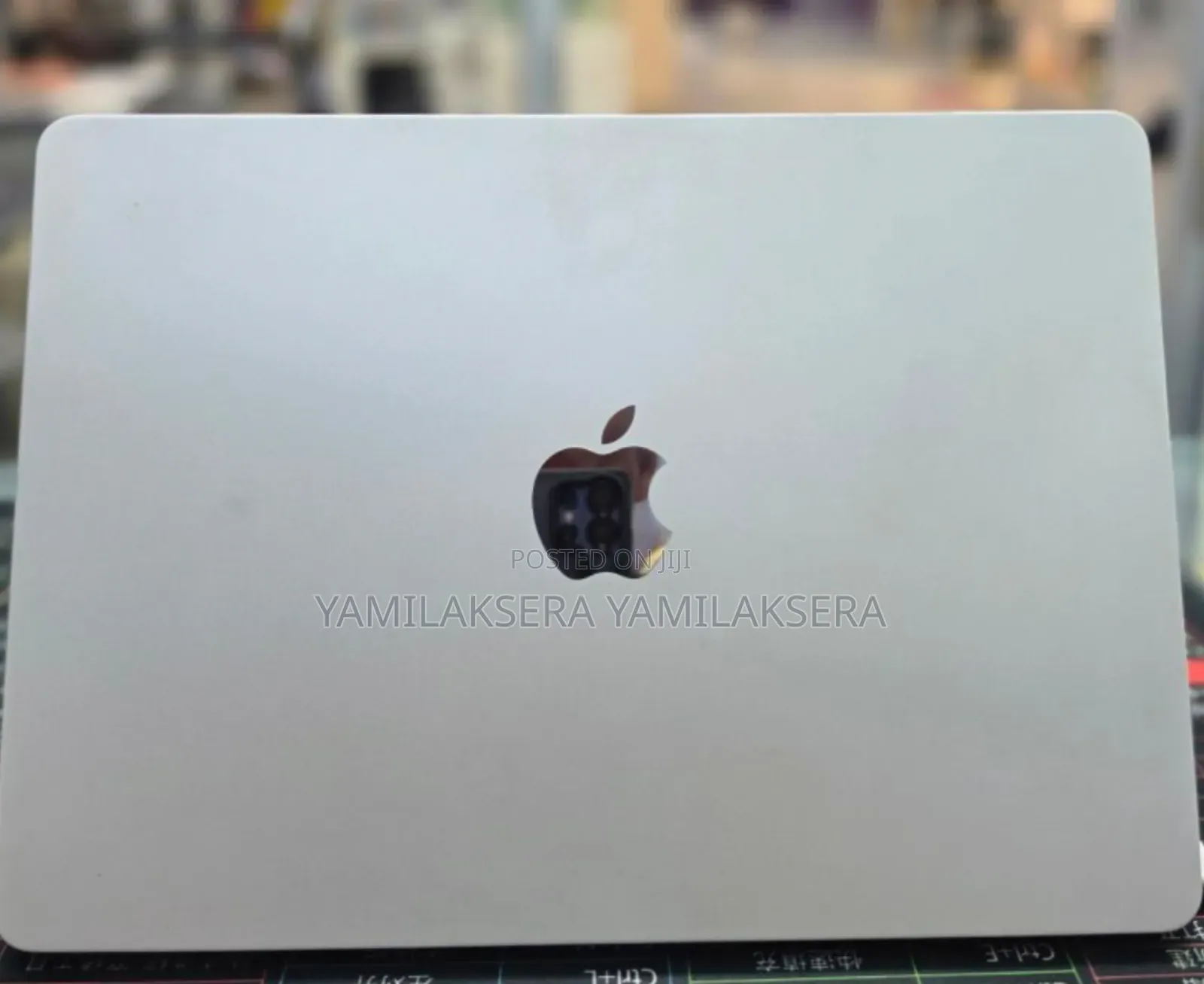 New Laptop Apple MacBook Air 2025 M4 16GB Apple M2 SSD 256GB