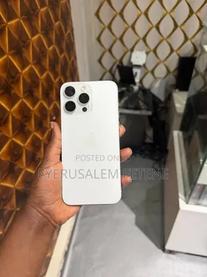 Apple iPhone 15 Pro Max 256 GB White