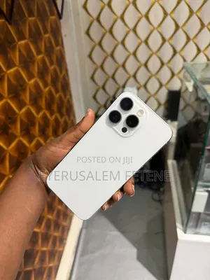 Apple iPhone 15 Pro Max 256 GB White