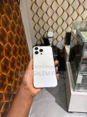 Apple iPhone 15 Pro Max 256 GB White