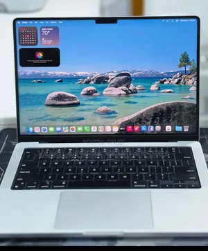 New Laptop Apple MacBook Pro 2024 M4 24GB Apple M4 SSD 512GB