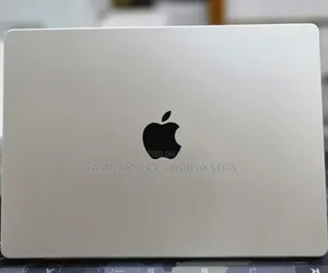 New Laptop Apple MacBook Pro 2024 M4 24GB Apple M4 SSD 512GB