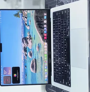 New Laptop Apple MacBook Pro 2024 M4 24GB Apple M4 SSD 512GB