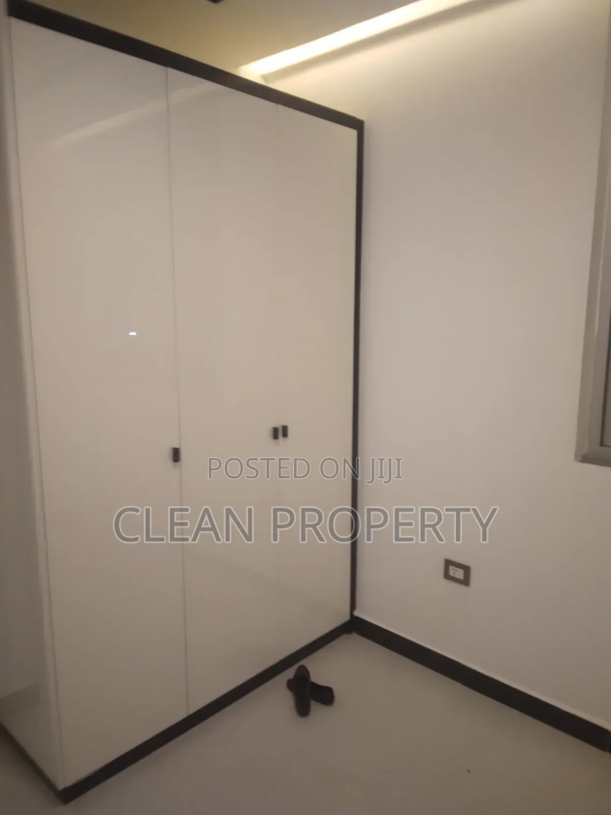 3bdrm House in Clean Properties, Bole for rent