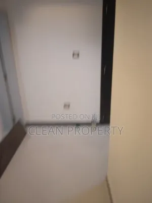 3bdrm House in Clean Properties, Bole for rent