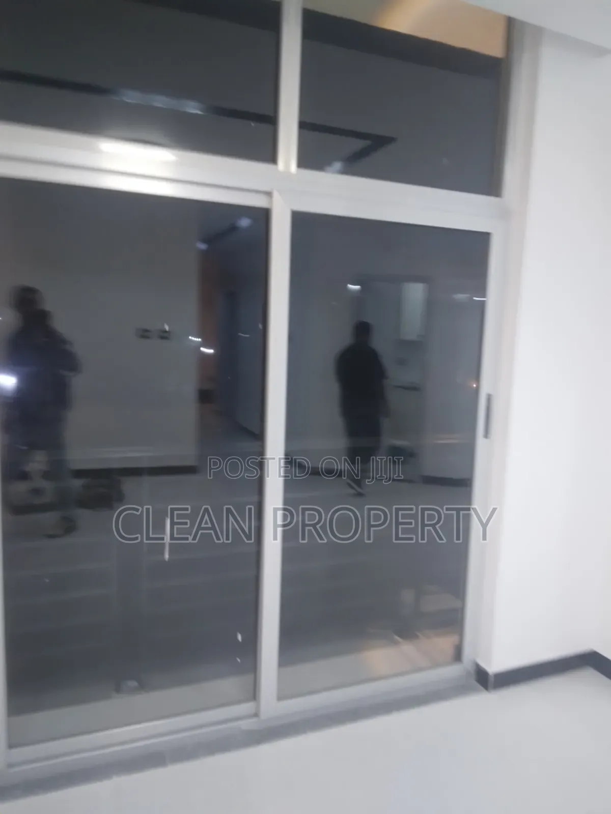 3bdrm House in Clean Properties, Bole for rent