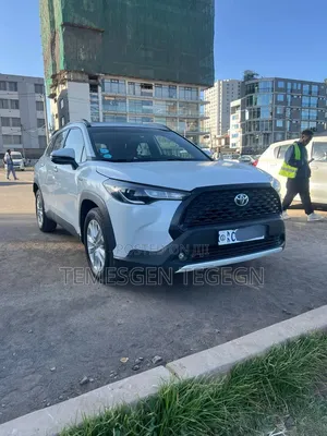 Toyota Corolla Cross 2023 White