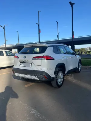 Toyota Corolla Cross 2023 White