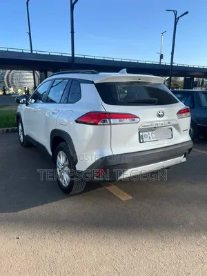 Toyota Corolla Cross 2023 White