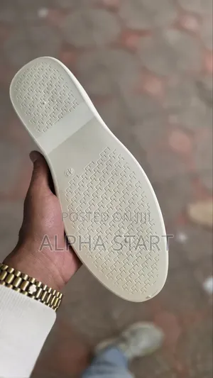 Elegant Flat Shoe High Master Quality Shoes for Man's