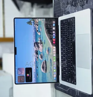 New Laptop Apple MacBook Pro 2024 M4 24GB Apple M4 Pro SSD 512GB