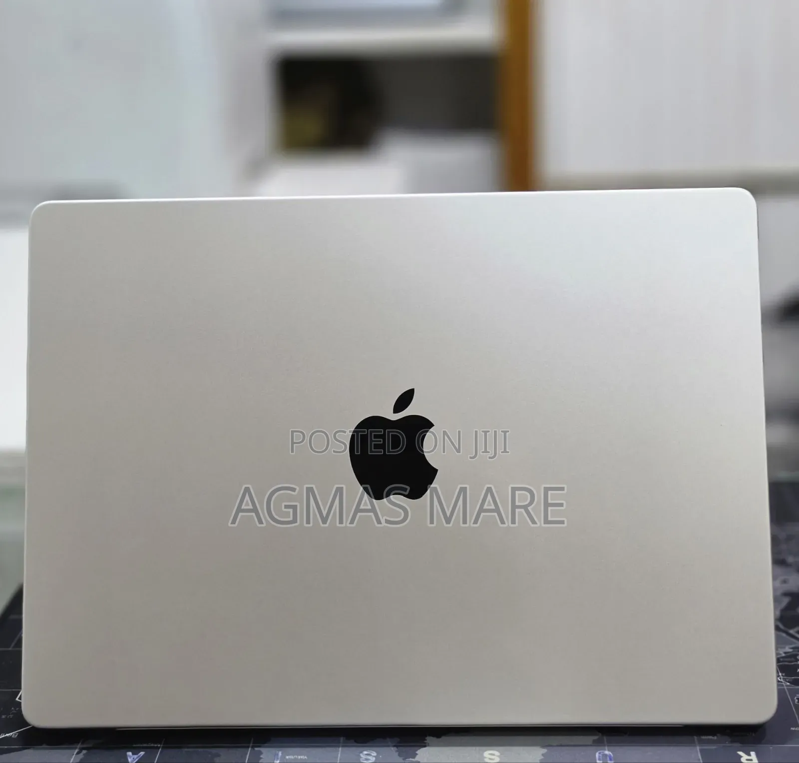 New Laptop Apple MacBook Pro 2024 M4 24GB Apple M4 Pro SSD 512GB