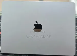 New Laptop Apple MacBook Air 2025 M4 16GB Apple M4 SSD 256GB