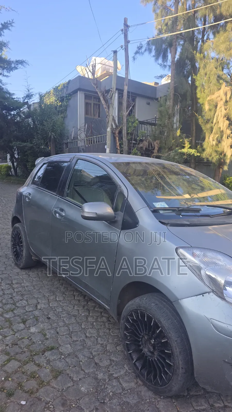 Toyota Yaris 2010 Gray