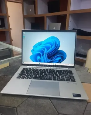 New Laptop HP EliteBook 840 16GB Intel Core i7 SSD 512GB