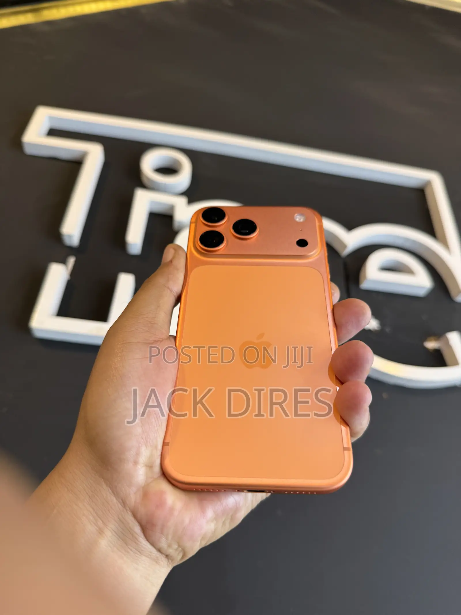 New Apple iPhone 17 Pro Max 256 GB Orange