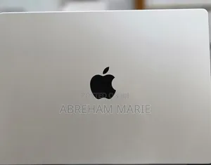 New Laptop Apple MacBook Pro 2024 M4 Pro 24GB Apple M4 Pro SSD 512GB