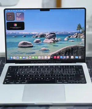 New Laptop Apple MacBook Pro 2024 M4 Pro 24GB Apple M4 Pro SSD 512GB