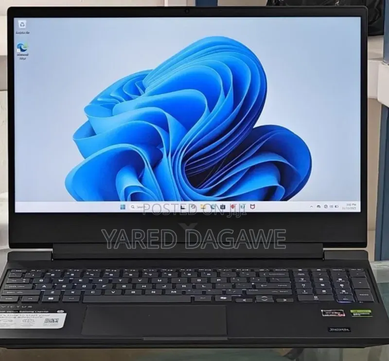 New Laptop HP Victus 15 16GB AMD Ryzen 7 SSD 512GB