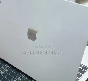 New Laptop Apple MacBook Air 2025 M4 16GB Apple M4 SSD 256GB