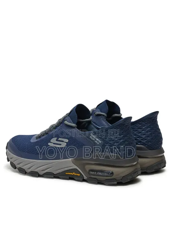 Skechers Hands Free Slip-Ins: Max Protect Trail Blue/Blacksneaker