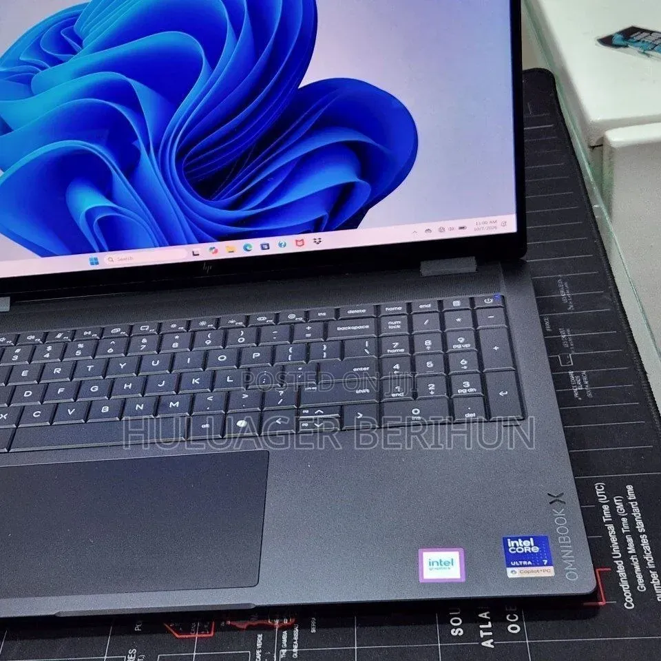 New Laptop HP OmniBook X Flip 16" 16GB Intel Core Ultra 7 SSD 1T