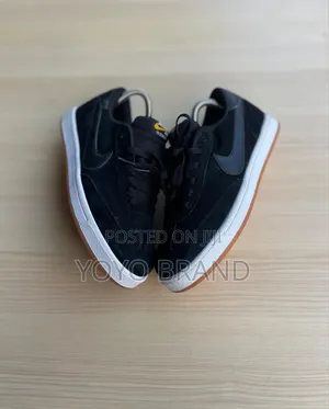 Nike SB FC Classic Black/White Unusex Fashion Sneaker