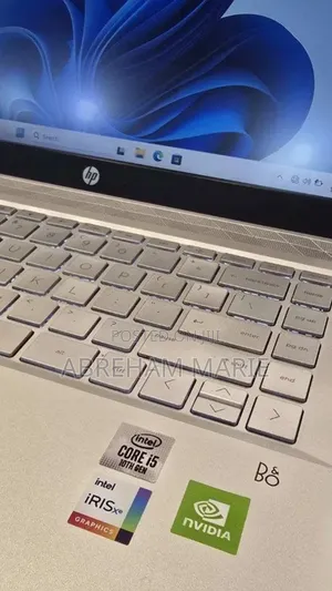 New Laptop HP Pavilion 14 8GB Intel Core i5 SSD 512GB