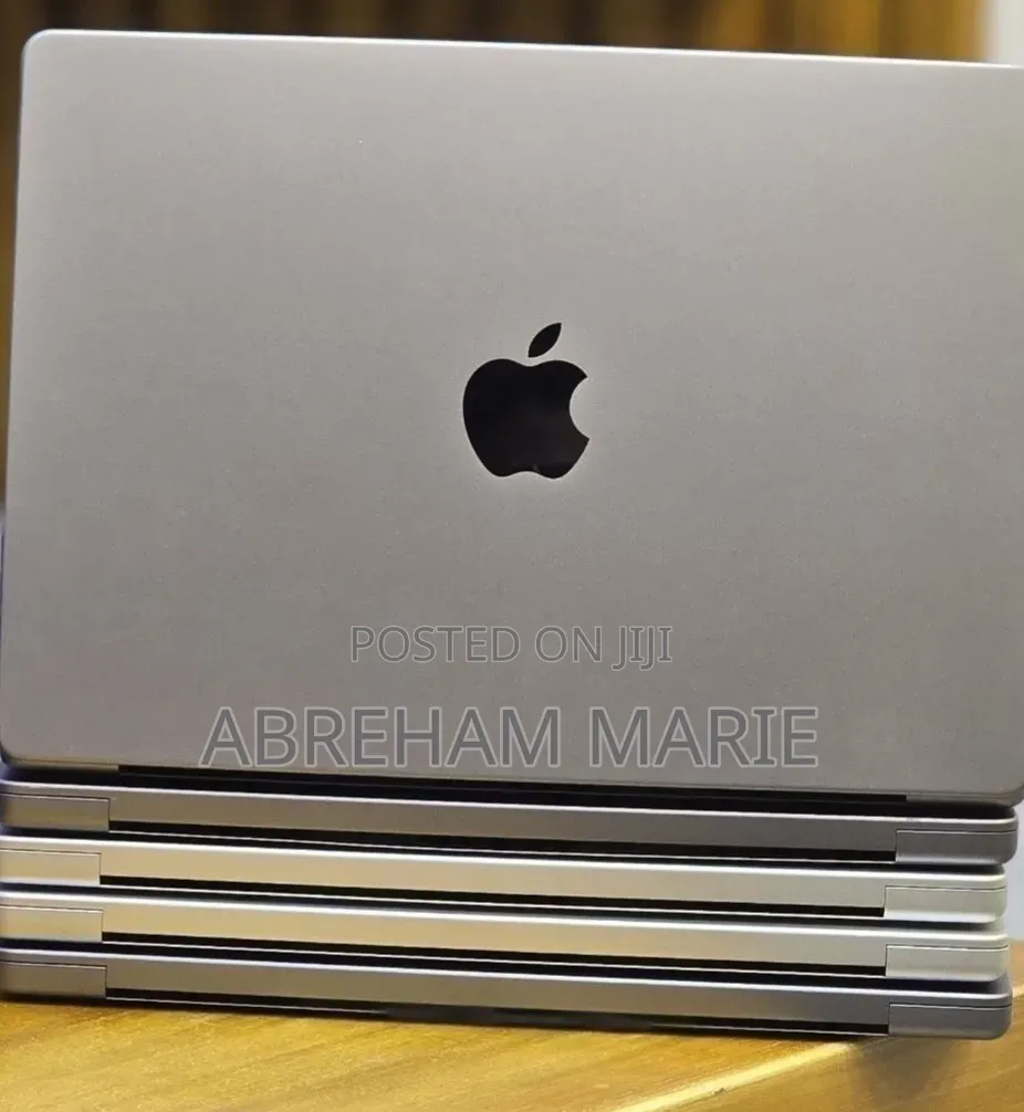 New Laptop Apple MacBook Pro 2021 M1 16GB Apple M1 Pro SSD 512GB